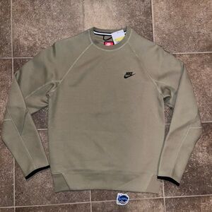 Nike Sportswear Tech Fleece Crewneck Men's Sweatshirt Size Small FB7916-276